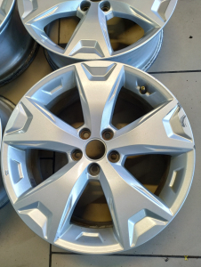 Диск Forester S13 13-15 17x7 ET48 5x100 silver к-кт