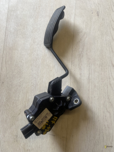 Педаль газа электронная Impreza 08-11 RH