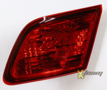 Фонарь задний правый на крышке багажника Legacy 09-10 sedan