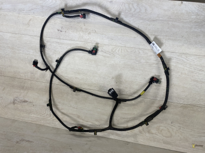 Проводка заднего бампера Model Y