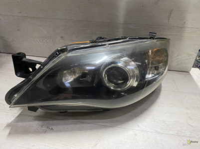 Фара левая Impreza 08 черная ксенон 