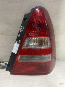 Фонарь задний правый Forester 06-07