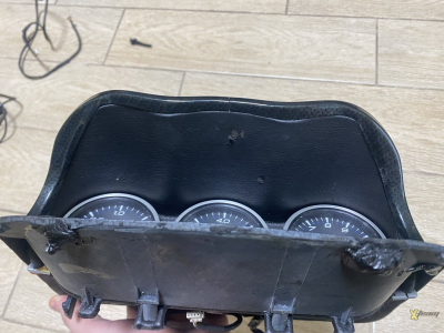 Подиум с доп. приборами