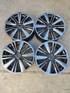 Диск колесный 17x8..ET55. 5x114.3.к-кт