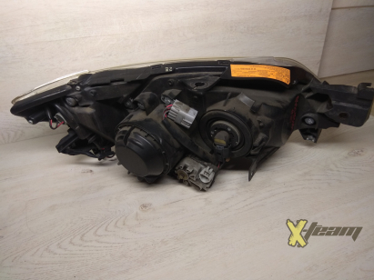 Фара левая Impreza 08-11 ксенон хром