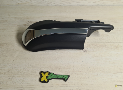 Накладка зеркала правого