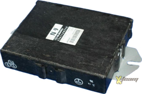Блок управления двигателем Legacy B13 3.0