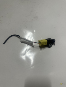 Датчик удару Nissan 
