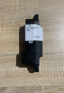 Блок кнопок подогрева L8B214F224AA