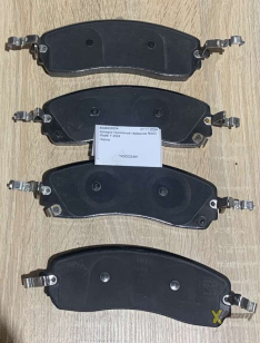 Колодки тормозные передние RWD Model Y 2024