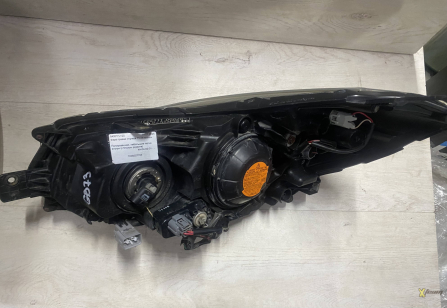 Фара правая Impreza 11-14 ксенон