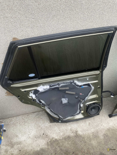Дверь задняя левая B16 OBK