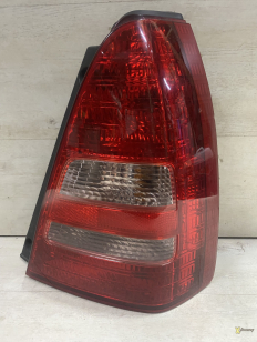 Фонарь задний правый Forester 03-05