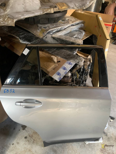 Дверь задняя правая B15 OBK