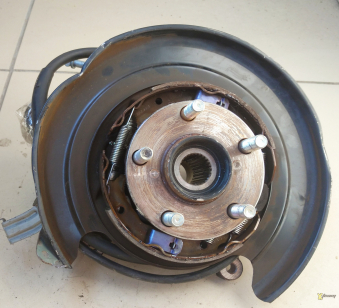 Цапфа задняя левая G13.G23 14-16