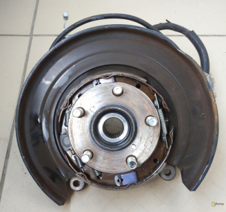 Цапфа задняя правая G13.G23 11-14