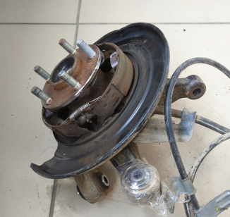 Цапфа задняя правая G13.G23. 14-16